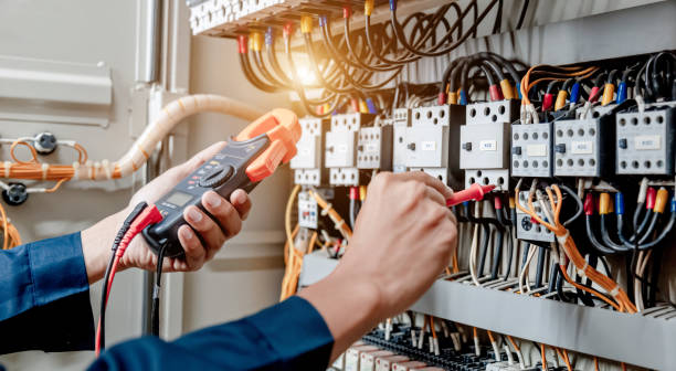 Electrical Outlet Repair in Farmington, IL